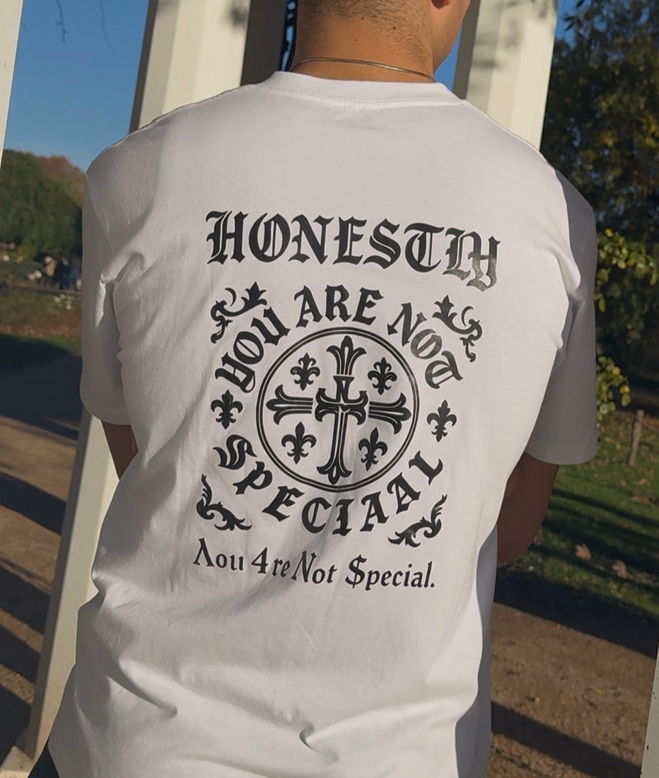 T-shirt BLANC “You Are Not Special”